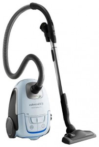 Photo Vacuum Cleaner Electrolux ZUS 3920, review